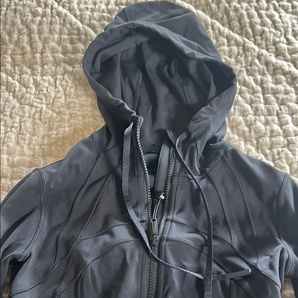 Lululemon Black Utility Jacket with Hood and Ventilation, worn a few times! - Picture 3 of 5